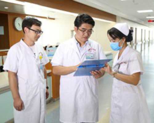 高龄做第三代试管婴儿能降低孕妊综合症吗