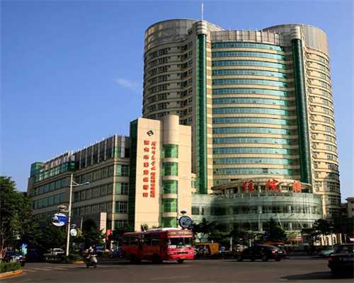 生产后一直便秘严重大便干结该怎么办